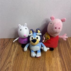 Toddler's Toy Bundle Peppa Pig Plush Suzy Sheep Toy And Bluey Clip On Plushies